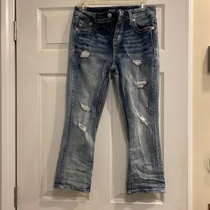 Miss Me Curvy Crop Jeans 28